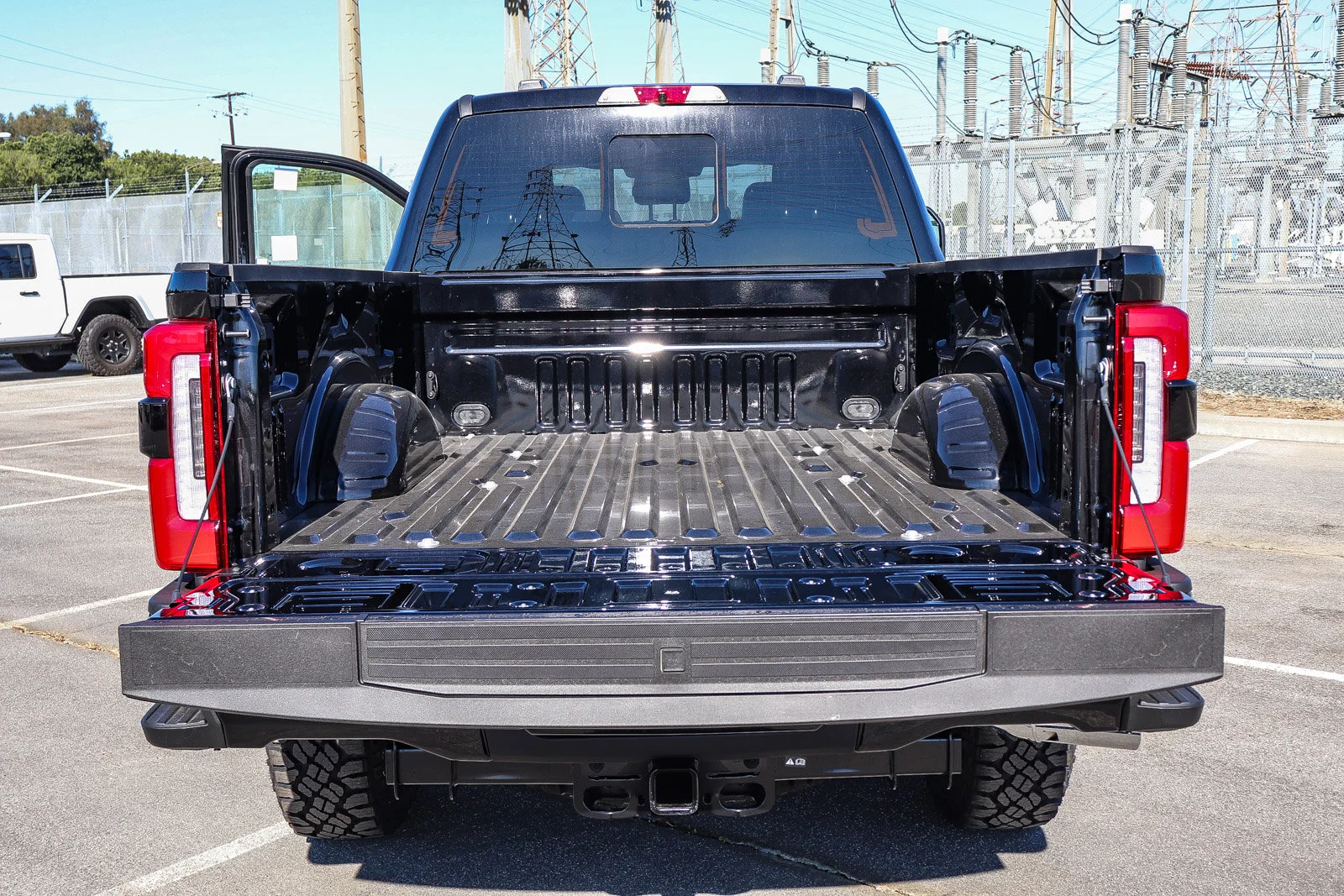 2026 Ford F-250 Super Duty Platinum - Photo 12