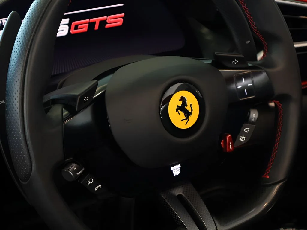 Used 2024 Rosso Ferrari F1-75 OPACO Ferrari  image 28