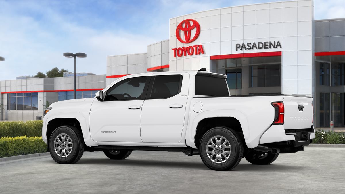 New 2026 Ice Cap Toyota SR5 image 32