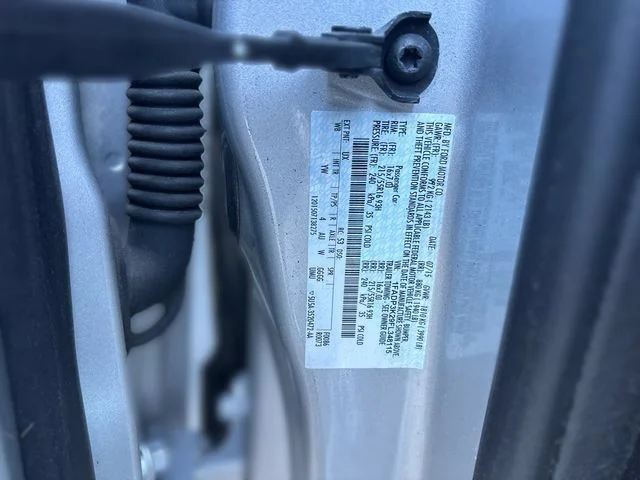 Used 2015 Ingot Silver Ford SE image 15