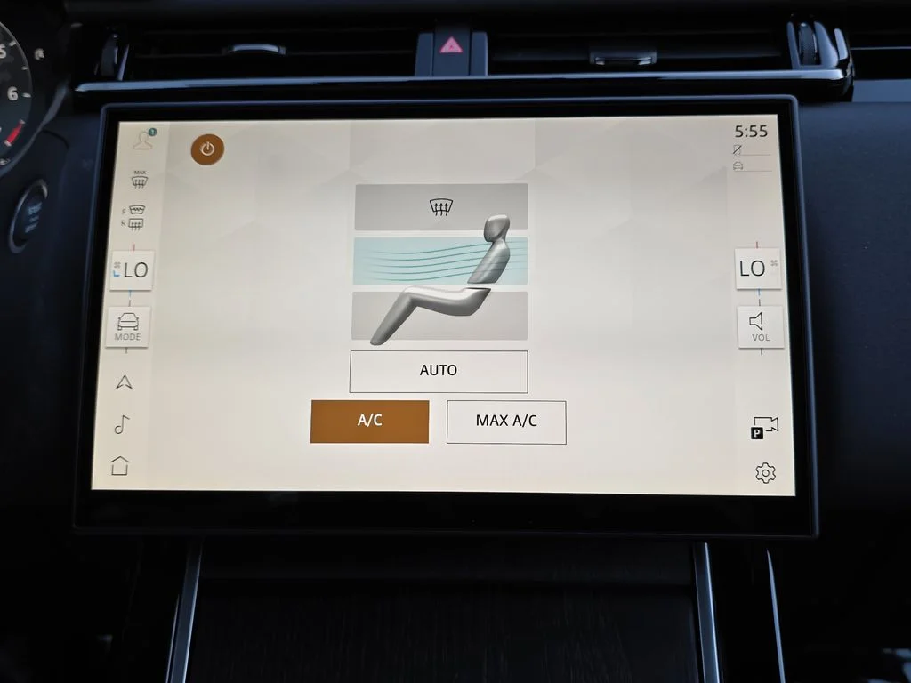 New 2026 Batumi Gold LAND ROVER Dynamic SE image 24