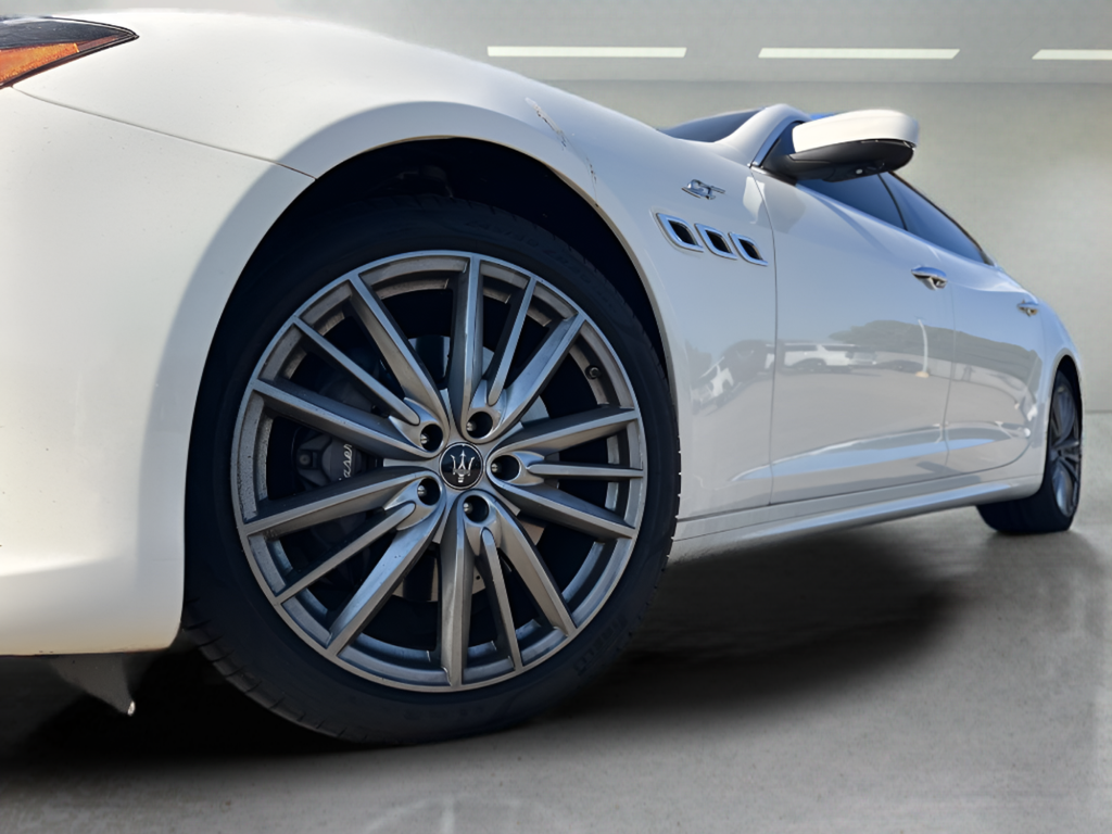 Used 2023 White Maserati GT image 29