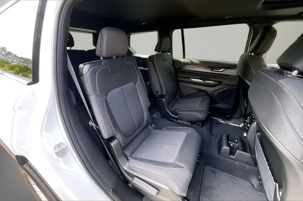 New 2026 Bright White Clearcoat Jeep Laredo X image 18