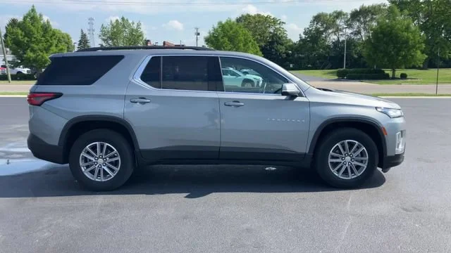 2023 Chevrolet Traverse 1LT - Photo 9