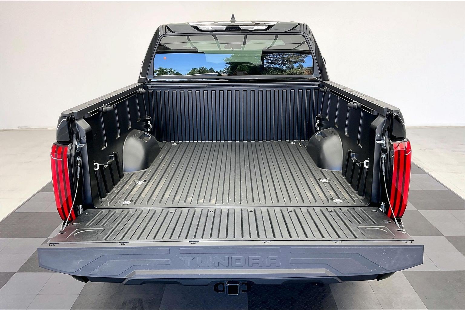 New 2026 Midnight Black Metallic Toyota SR5 image 11