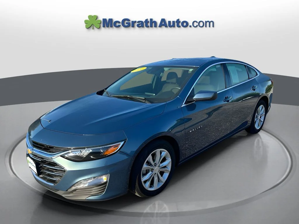 Used 2024 Blue Chevrolet LT image 2