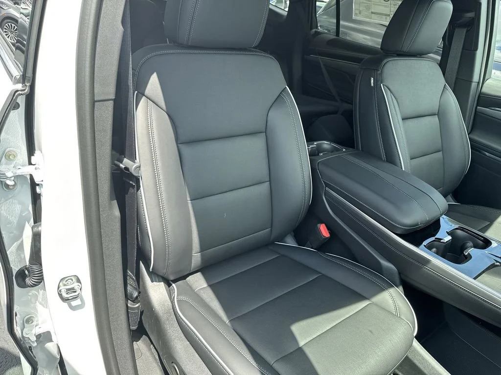New 2026 Summit White Buick Preferred image 31