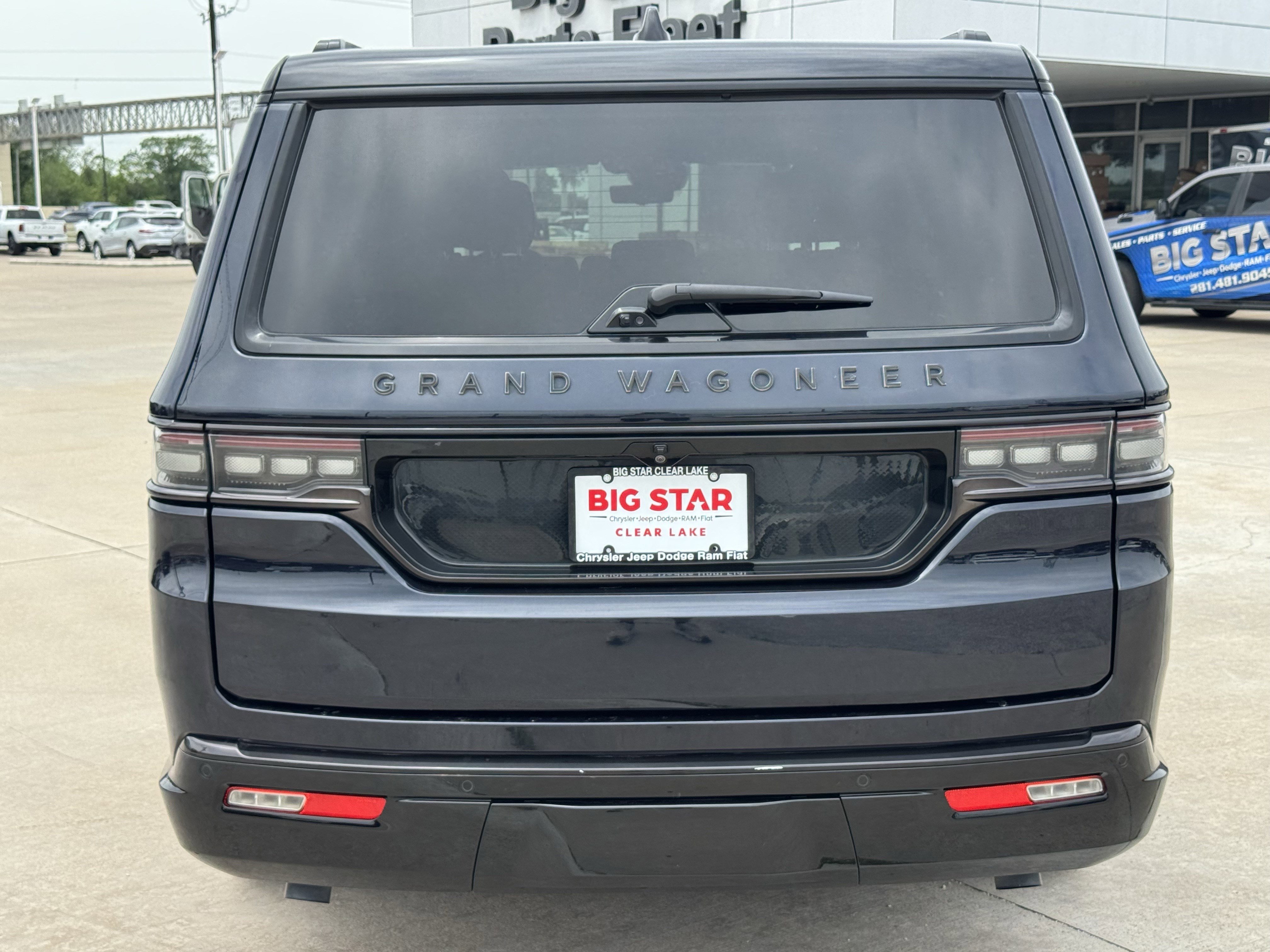 Used 2024 Midnight Sky Jeep Series II image 9