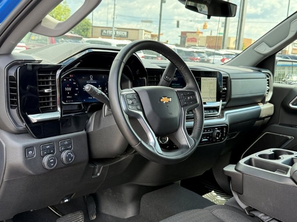 Used 2026 Blue Chevrolet LT image 12