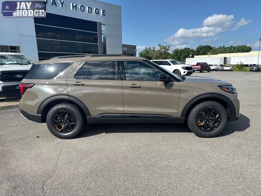 New 2026 Marsh Gray Ford Tremor® image 8