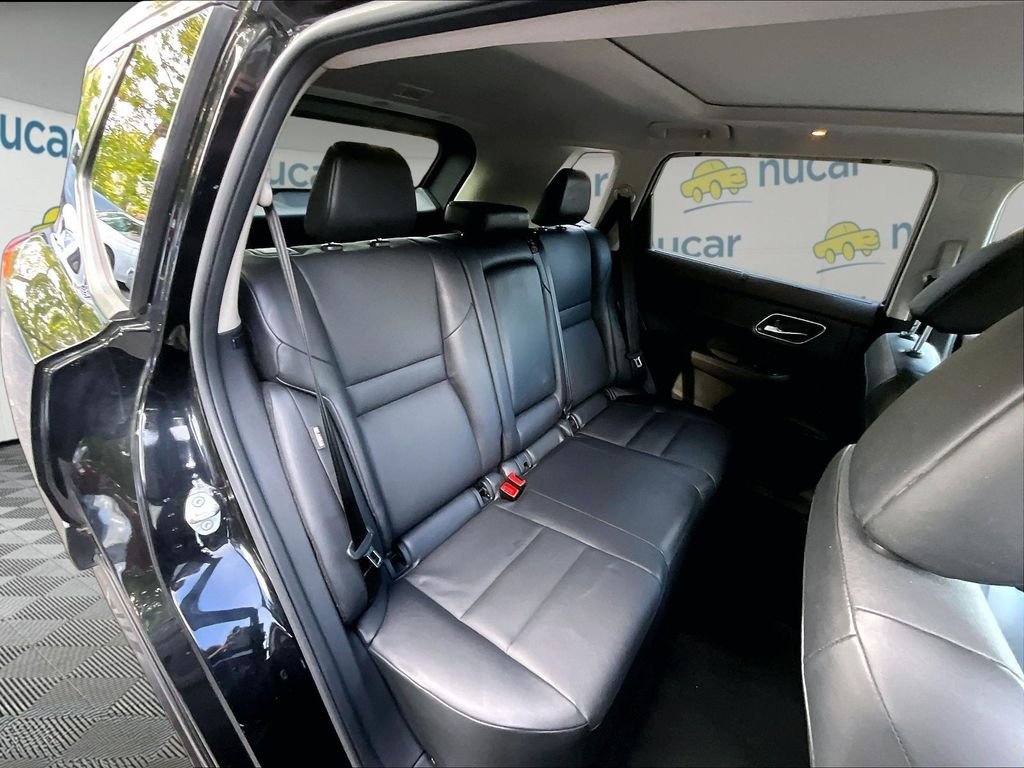 Used 2021 Super Black Nissan SV image 16