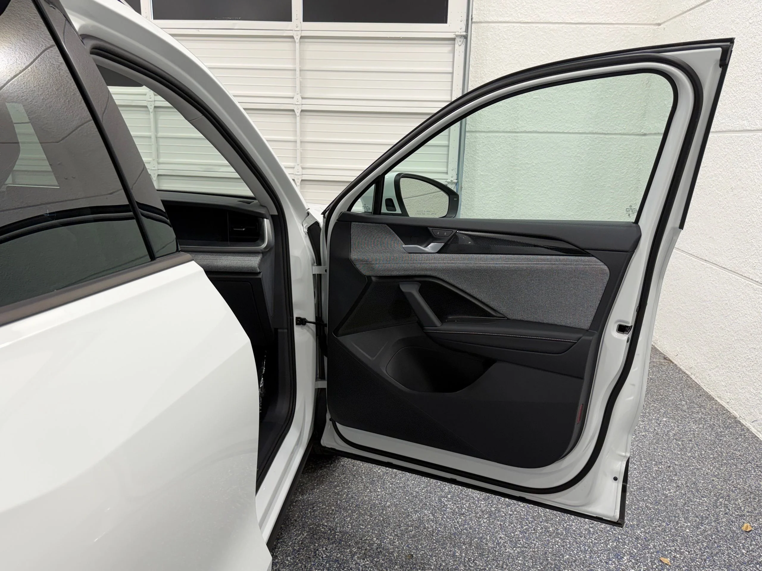 New 2026 White Volkswagen 2.0T S image 28