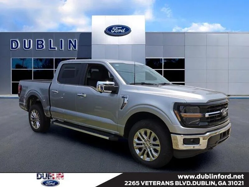 New 2026 Iconic Silver Metallic Ford XLT image 1