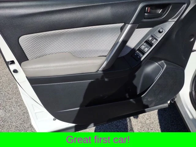 Certified Used 2018 Crystal White Pearl Subaru 2.5i Premium image 10