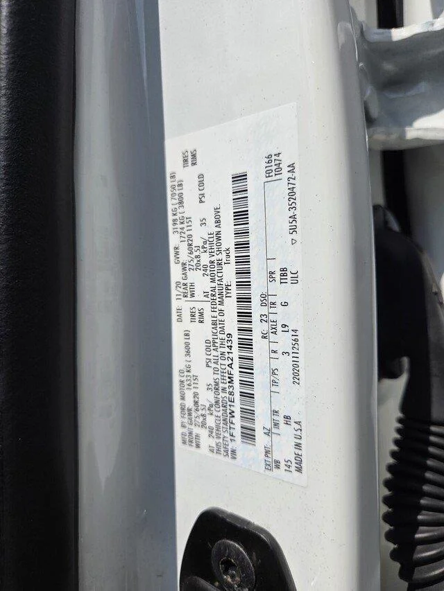 Used 2021 Star White Metallic Tri-Coat Ford LARIAT image 38