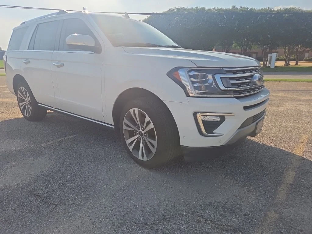 Used 2021 White Metallic Ford Limited image 12