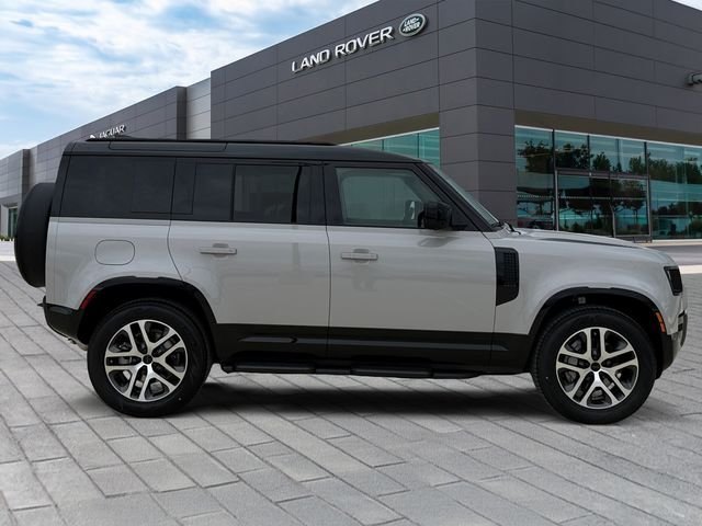 New 2026 Borasco Grey Land Rover X-Dynamic SE image 6
