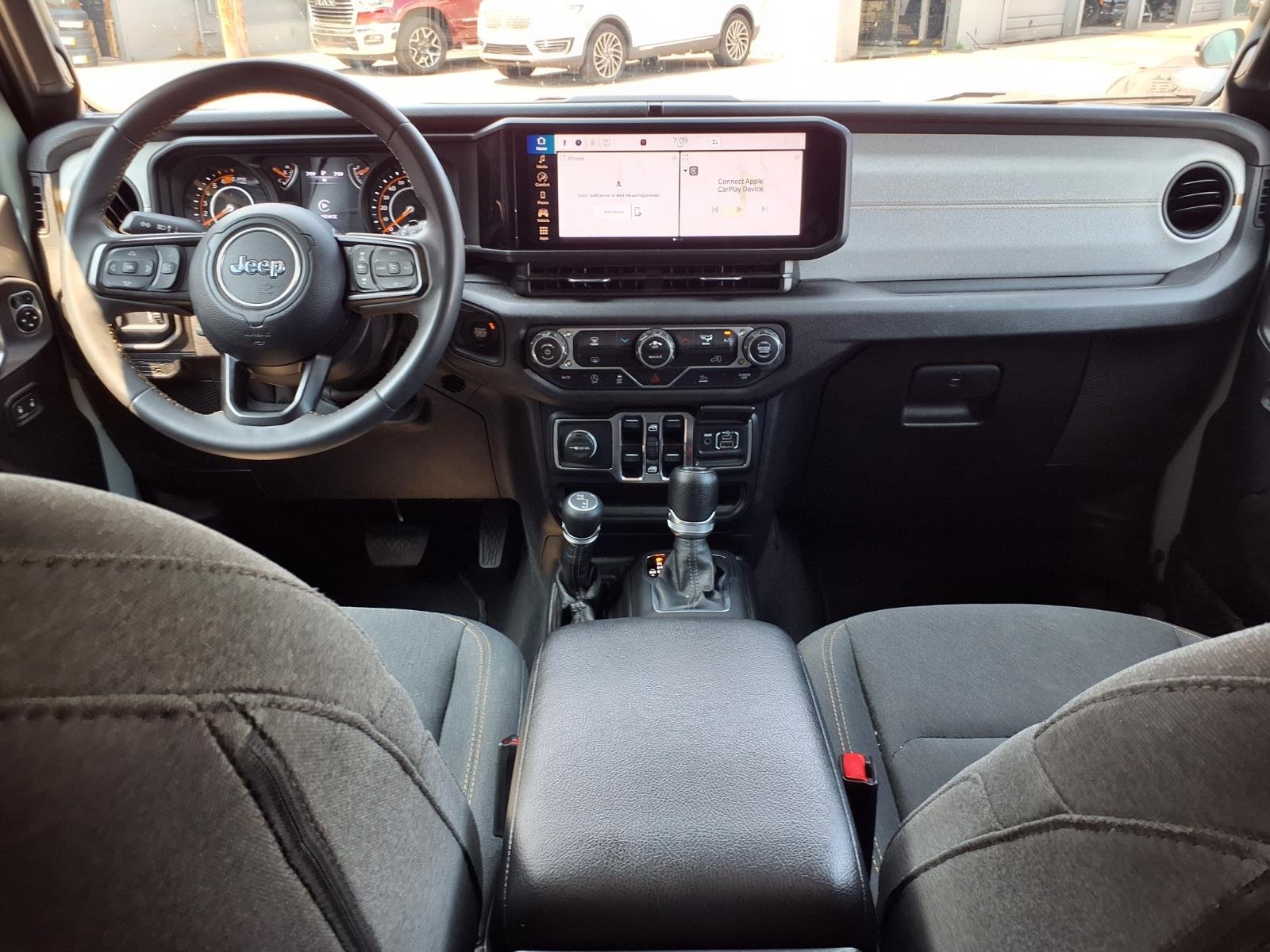 Used 2024 Earl Clear Coat Jeep Sport image 7