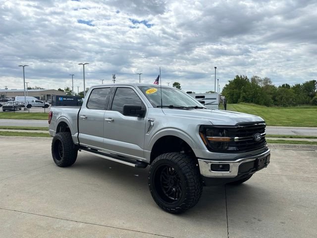 Used 2025 Silver Ford XLT image 34