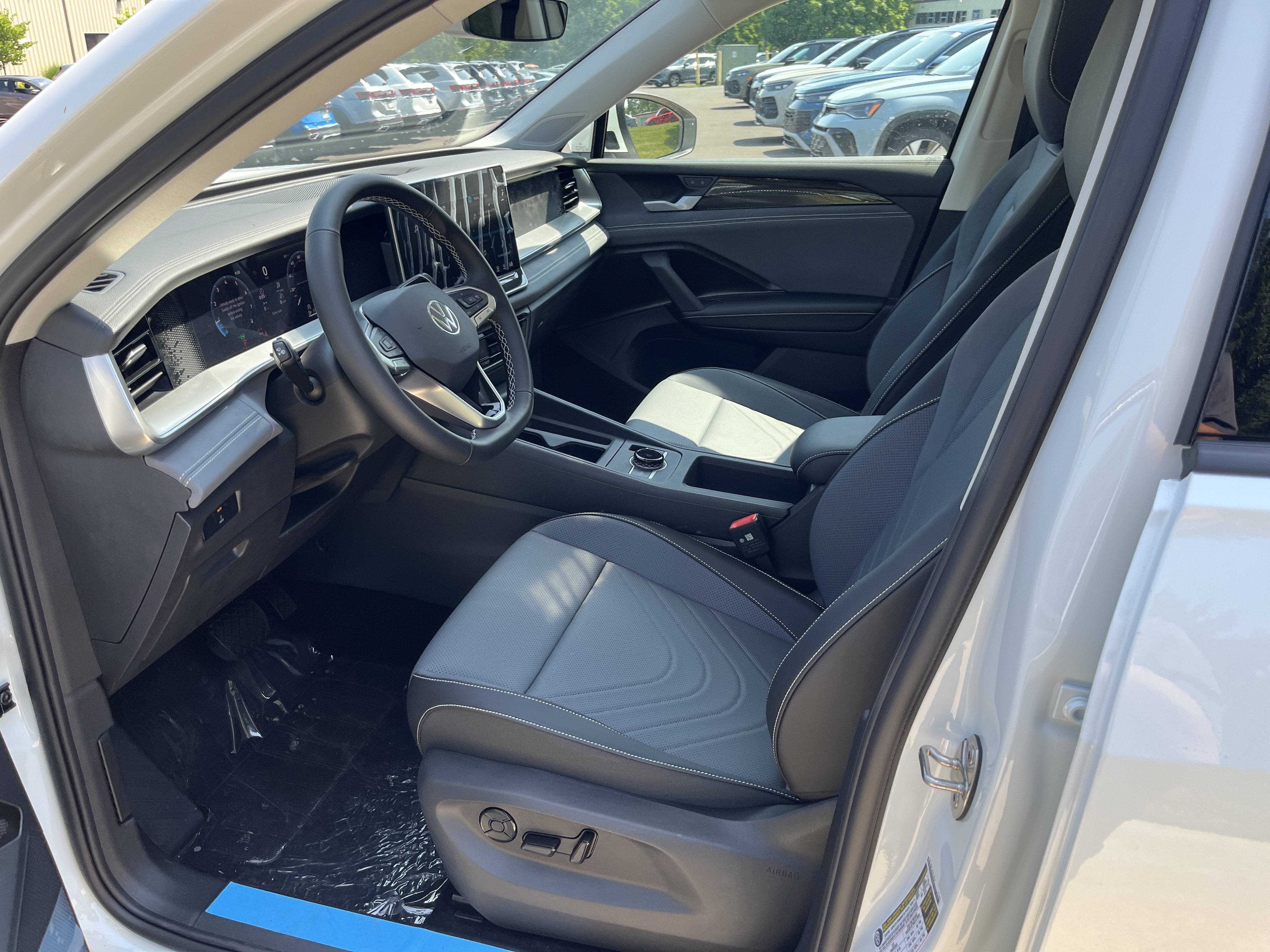 New 2026 White Volkswagen SE image 20