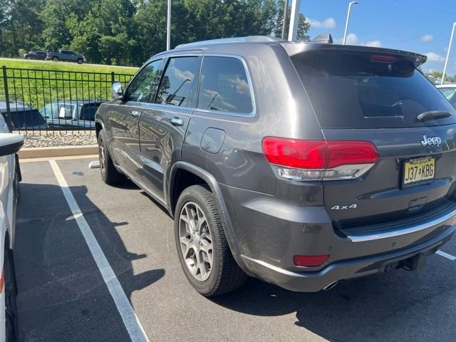 Used 2021 Crystal Metallic Jeep Overland image 5