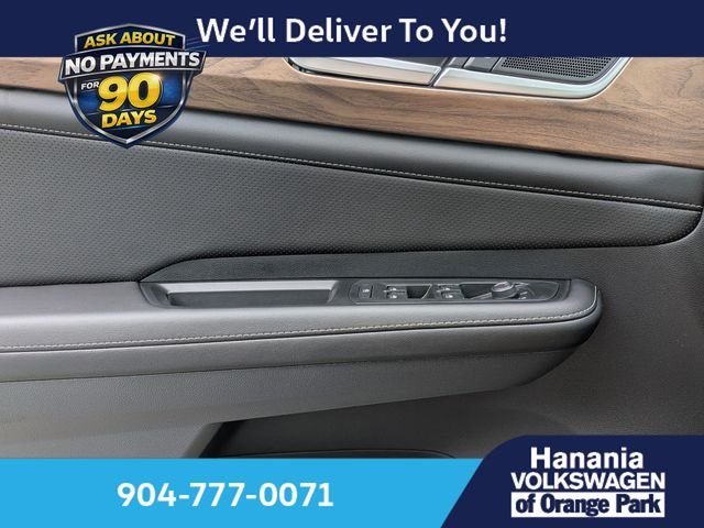 New 2026 White Volkswagen 2.0T SE w/Technology image 24