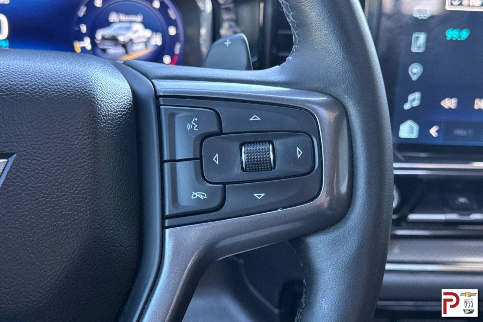 Used 2023 Red Chevrolet ZR2 image 29