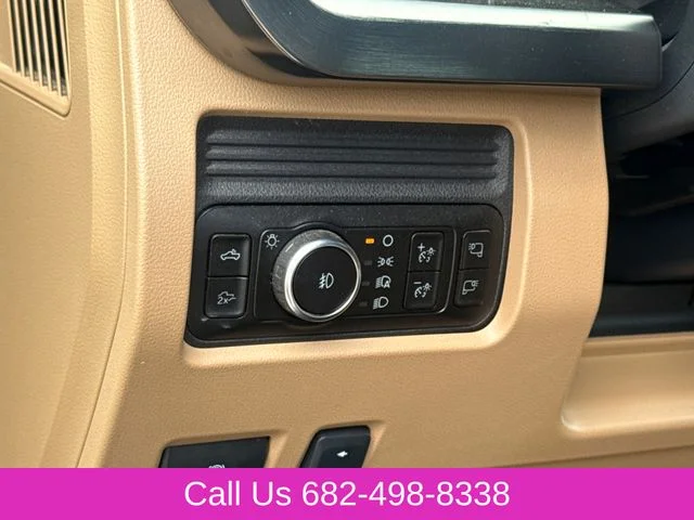 Used 2025 White Ford Lariat image 20