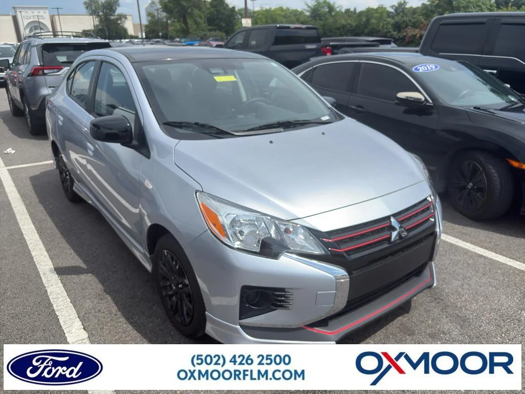 Used 2024 Starlight Silver Metallic w/Black Roof Mitsubishi Black Edition image 1