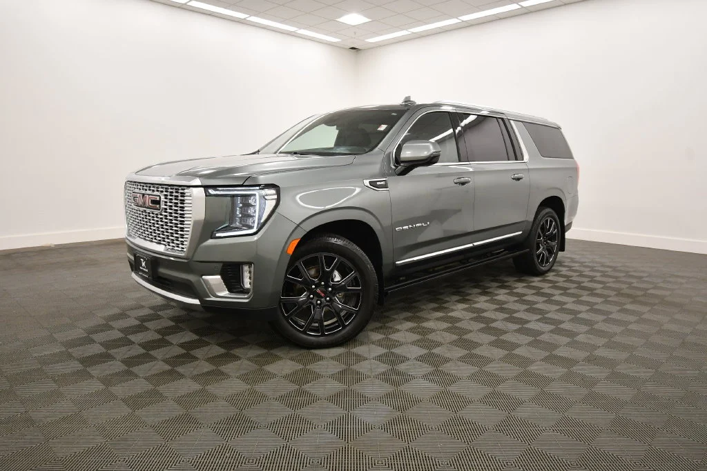 Used 2023 GMC Yukon XL Denali with VIN 1GKS2JKL8PR321309 for sale in Rochester, Minnesota