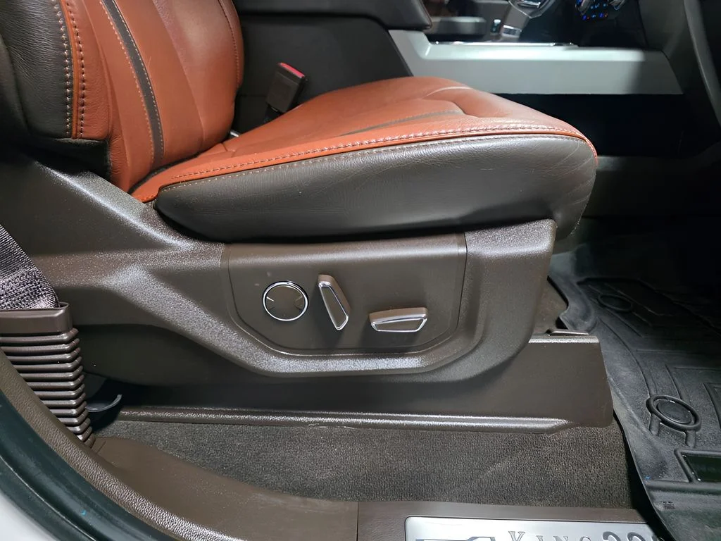 Used 2018 White Platinum Ford King Ranch image 10