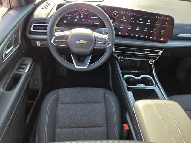 New 2026 Summit White Chevrolet LT image 7