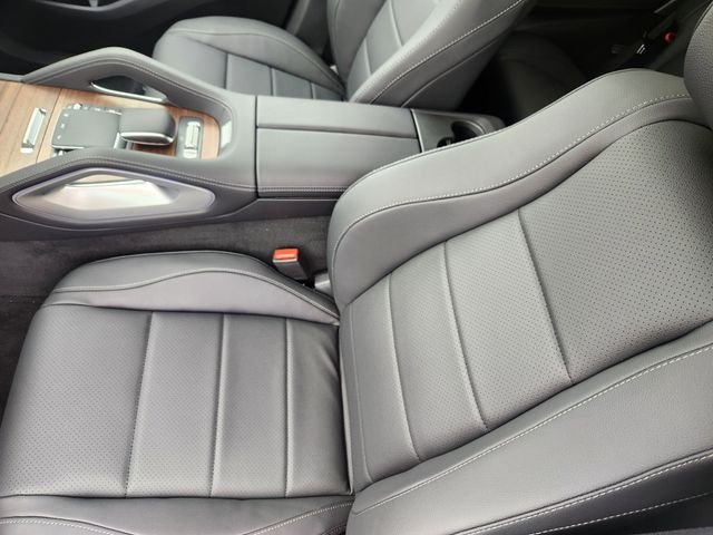 New 2026 Selenite Grey Metallic Mercedes-Benz GLS 450 image 8