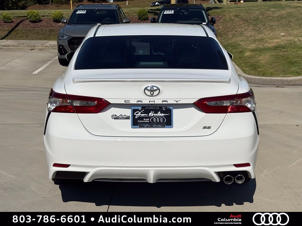 Used 2018 White Toyota SE image 12