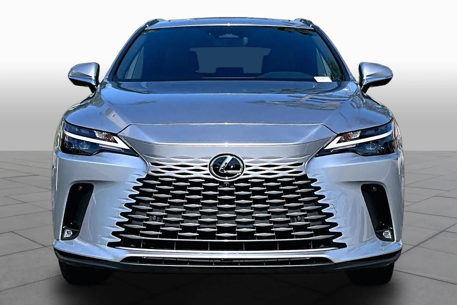 New 2026 Iridium Lexus PREMIUM image 3
