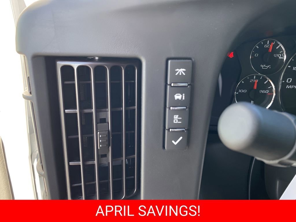 2025 Chevrolet Express Cargo Work Van - Photo 16