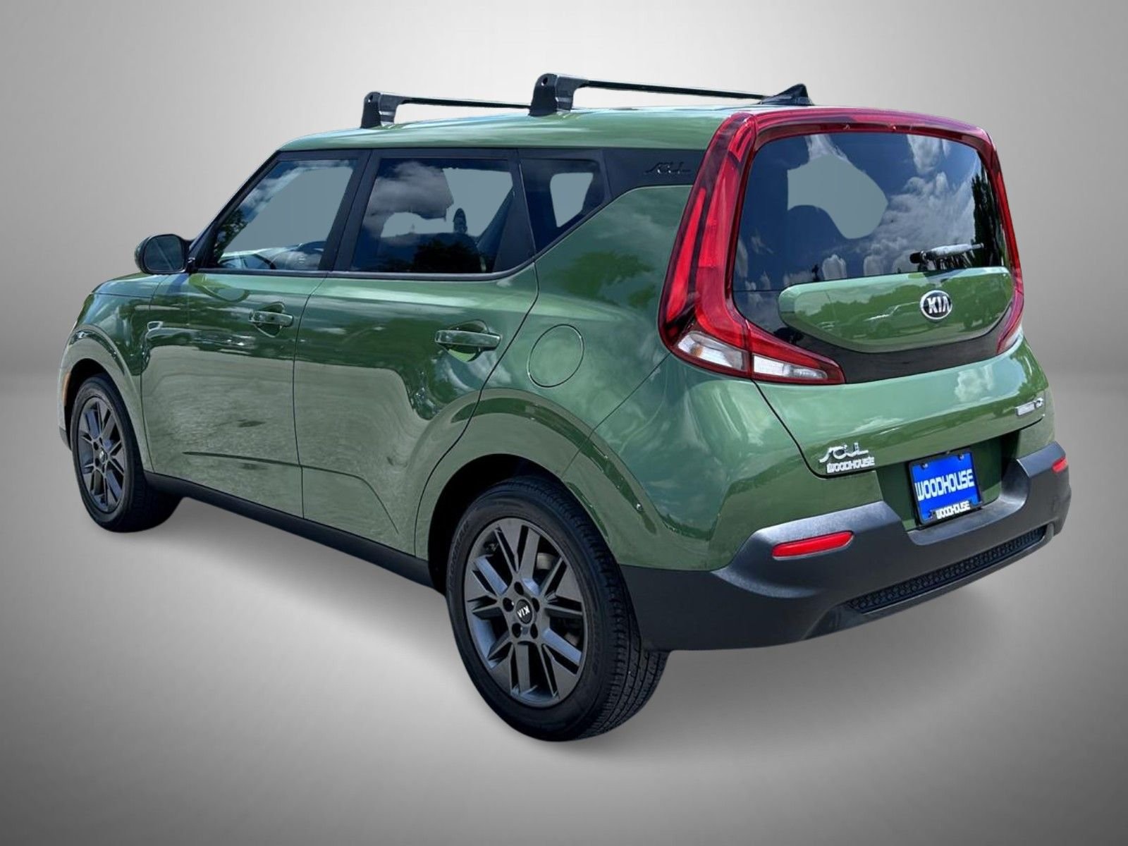 Used 2020 Green Kia EX image 7