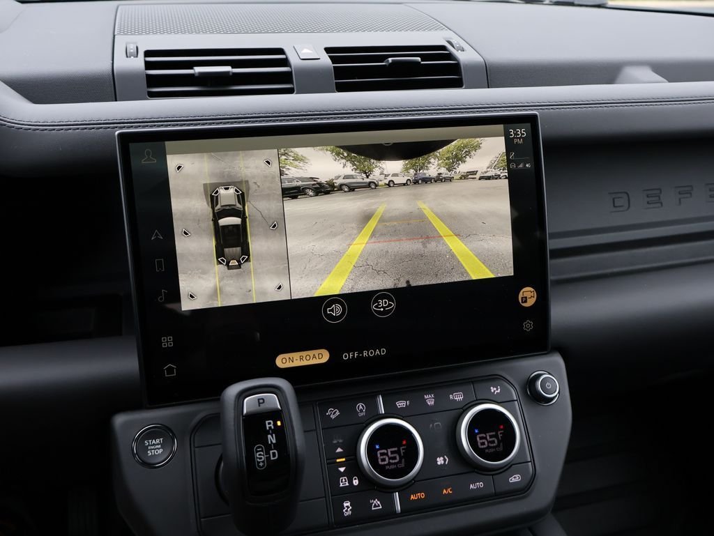 New 2026 Santorini Black LAND ROVER X-Dynamic SE image 22