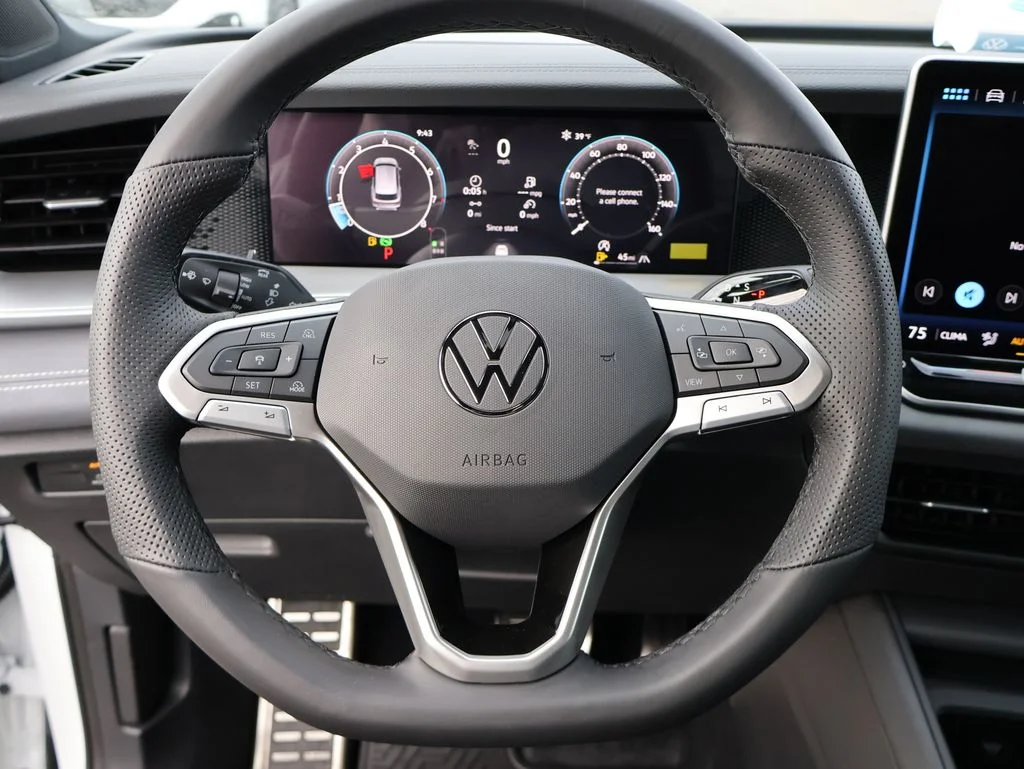 New 2026 White Volkswagen 2.0T SE R-Line Black image 24