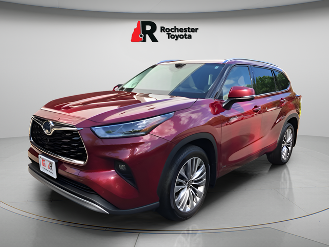 Used 2021 Red Toyota Platinum image 3