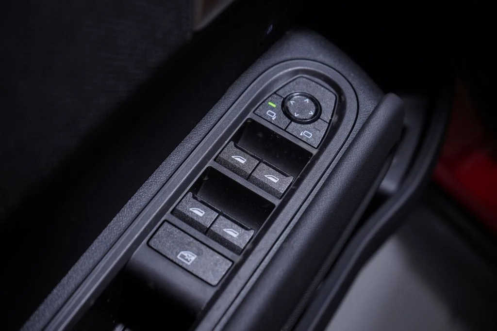 2026 MINI Countryman S - Photo 16