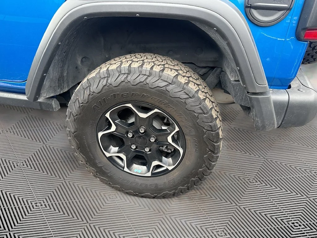 Used 2022 Blue Jeep Unlimited Rubicon 4xe image 9
