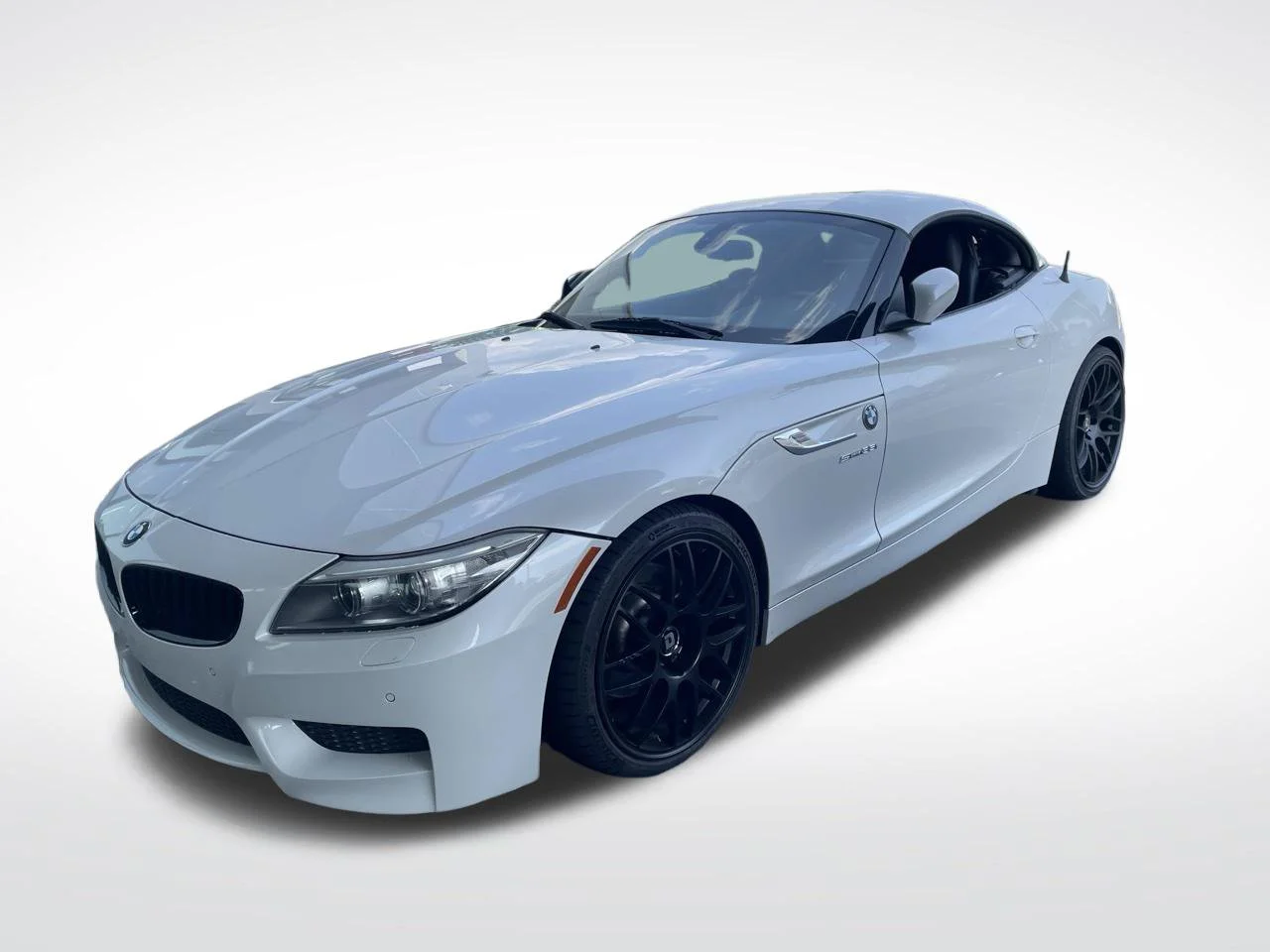 Used 2016 White Metallic BMW sDrive35i image 3