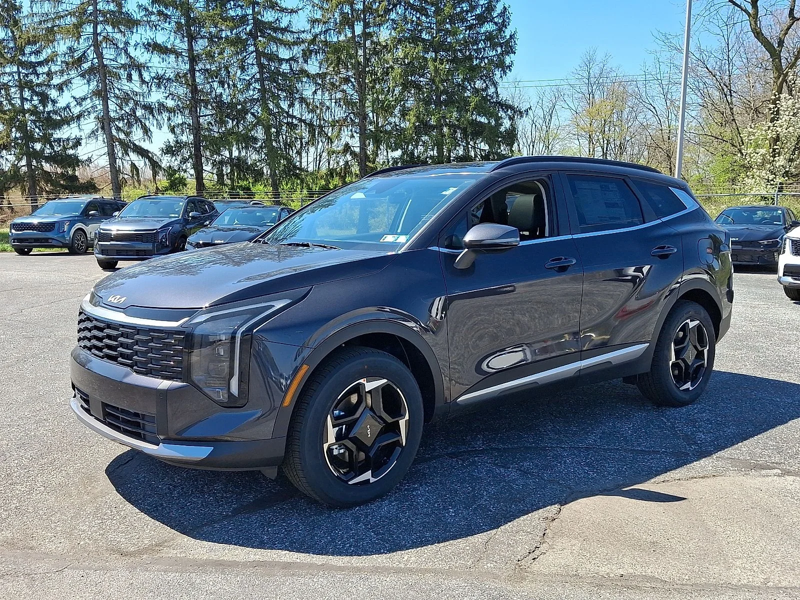 New 2026 Gray Kia EX image 4