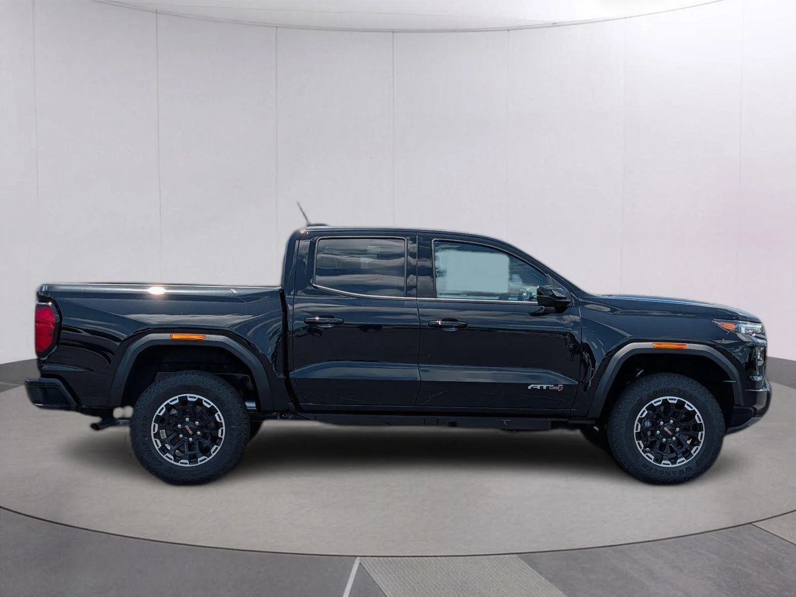 New 2026 Onyx Black GMC AT4 image 7