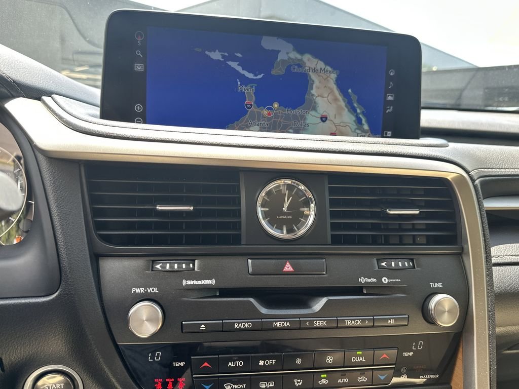 2021 Lexus RX 350 - Photo 17