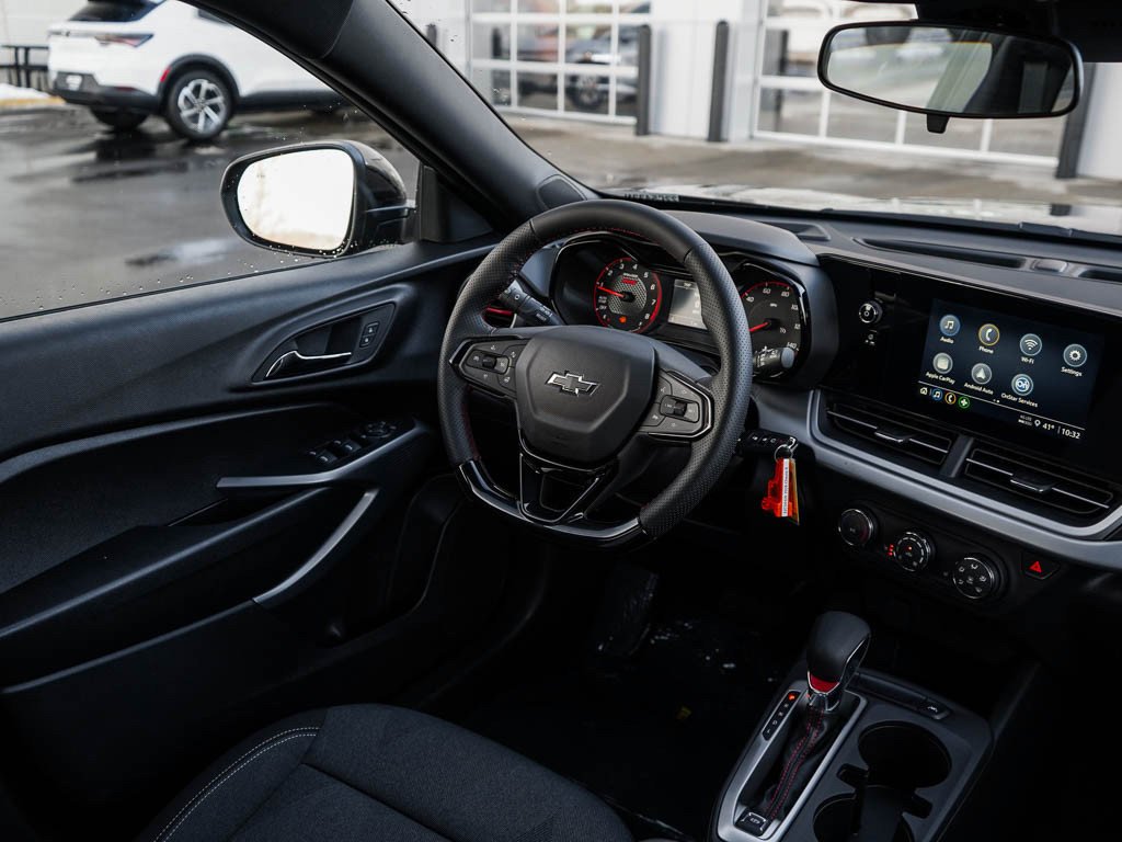 2026 Chevrolet Trax RS - Photo 12