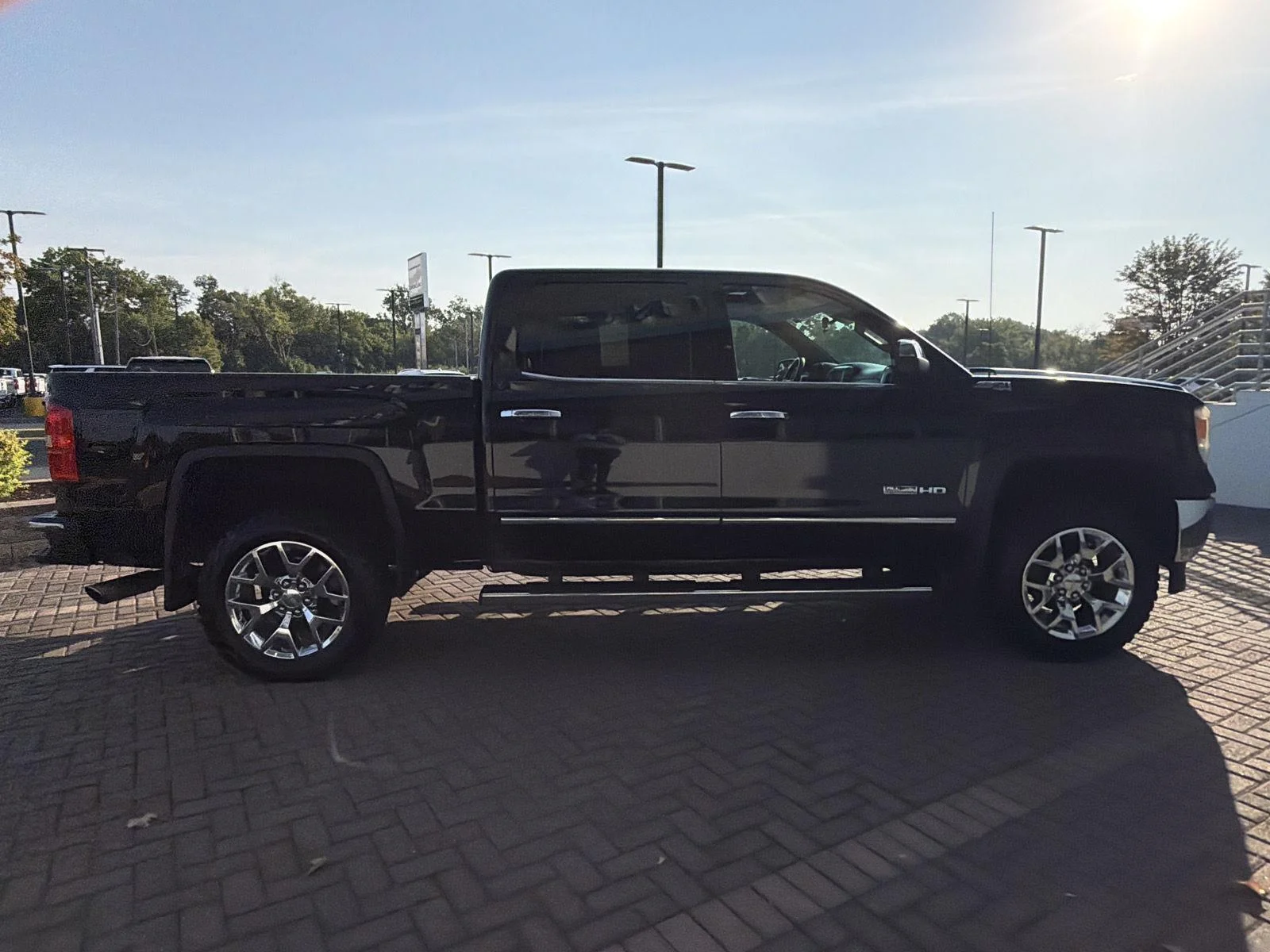 Used 2014 Onyx Black GMC SLT image 6