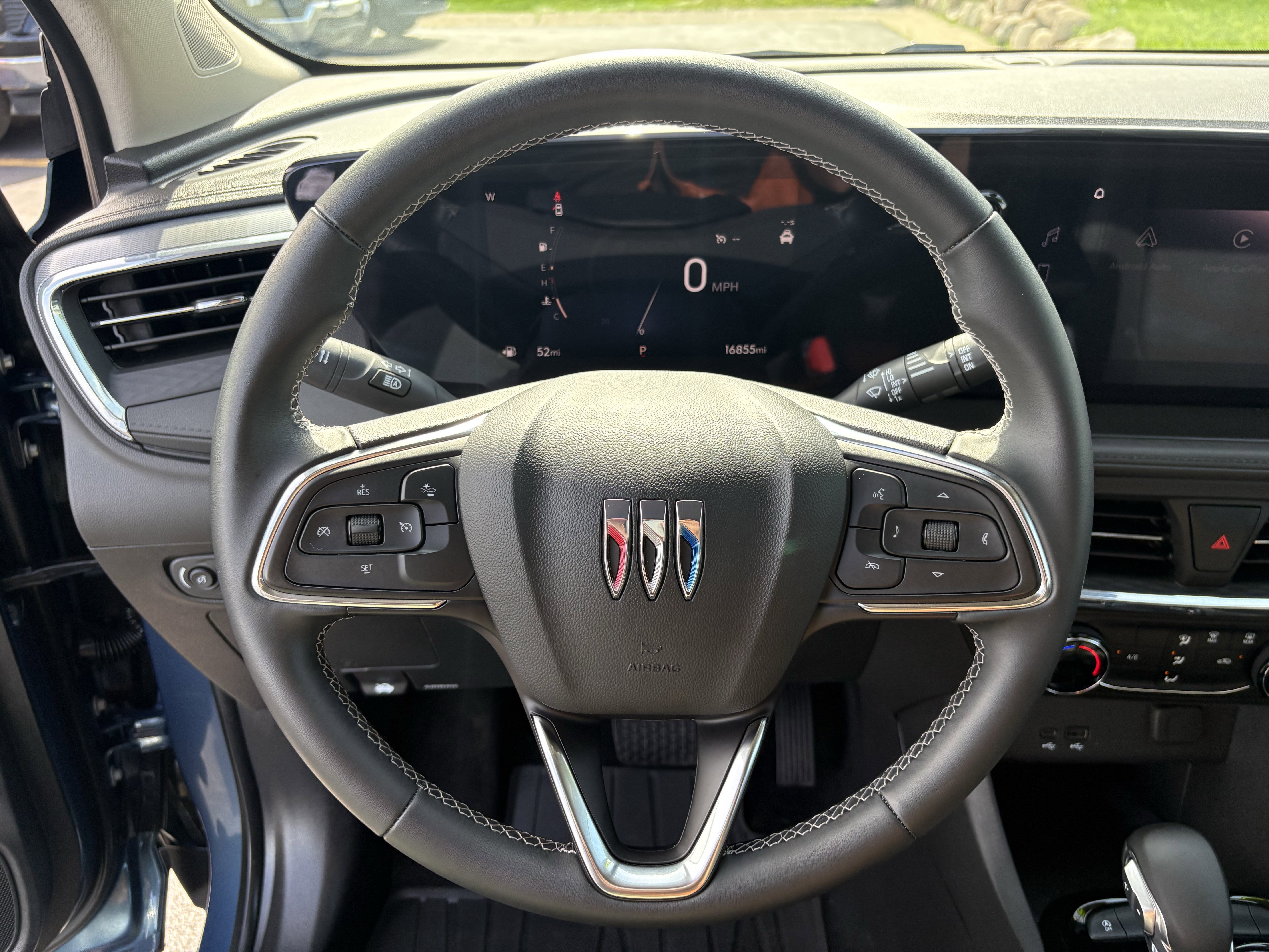 Used 2025 Ocean Blue Metallic Buick Preferred image 13