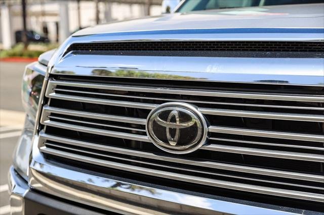 Certified Used 2021 SILVER SKY METALLIC Toyota  image 11